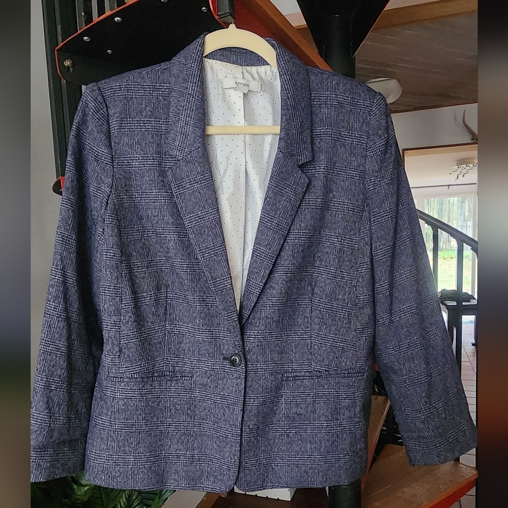 Navy Blue Women's Blazer - Kensie Size Medium